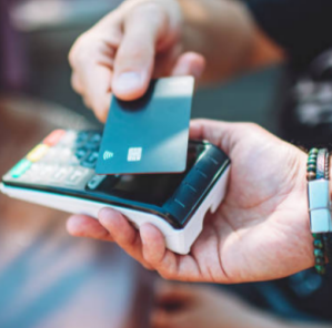 交易工具是否正在无意中放大市场的波动性？